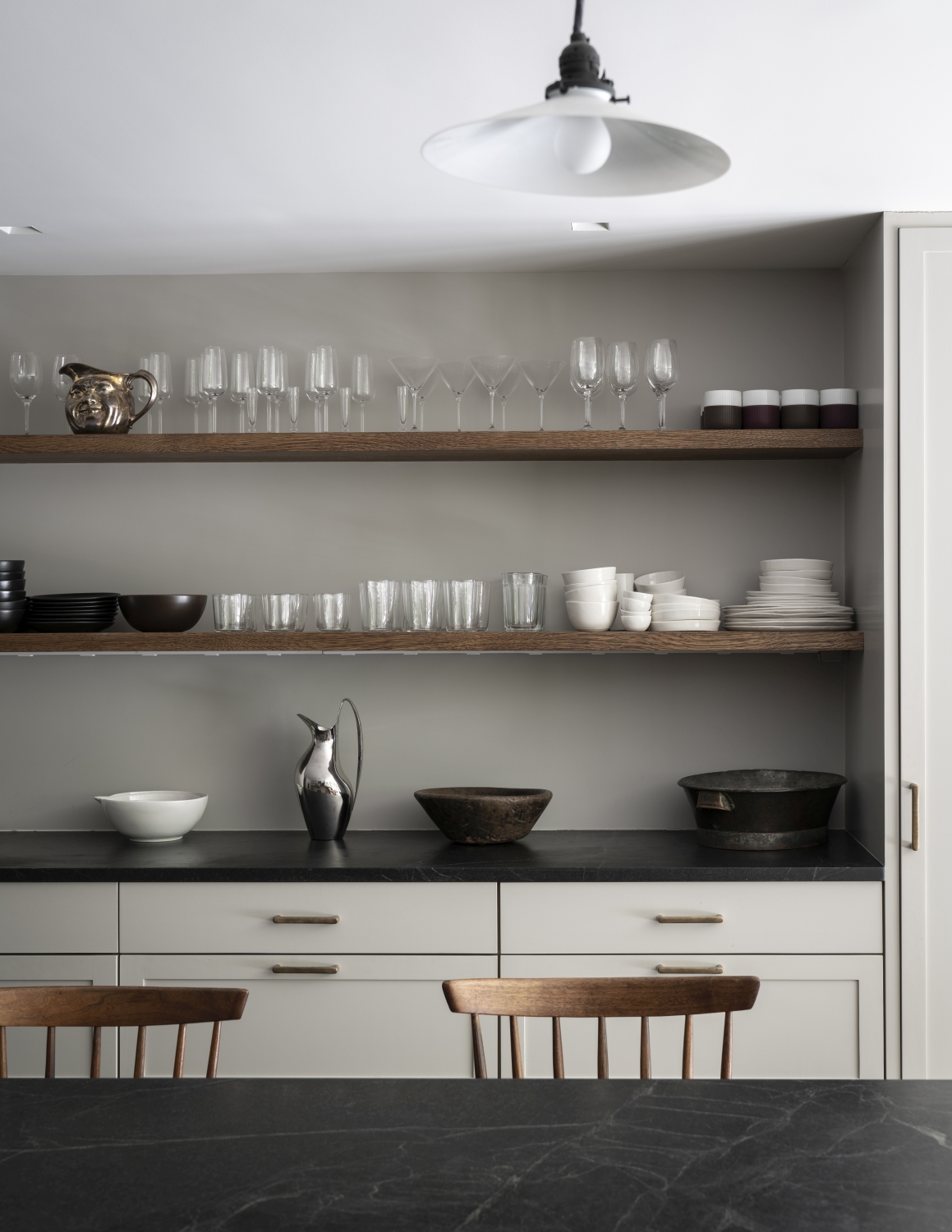 Farrow-and-Ball_Modern-Eggshell_Josh_Schulman-275MEM_MEG_8
