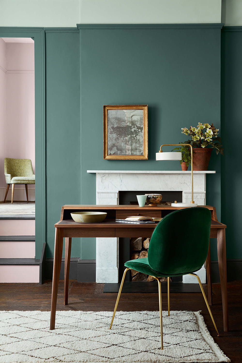 Little-Greene_Absolute-Matt-Emulsion-Matt_Pleat_LGAME_LGIME_280_Aquamarine_Mid_284