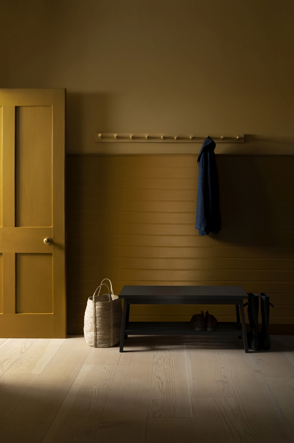 Paint-and-Paper-Library_Architects-Satin_Morning_Room_Muga_Bronze