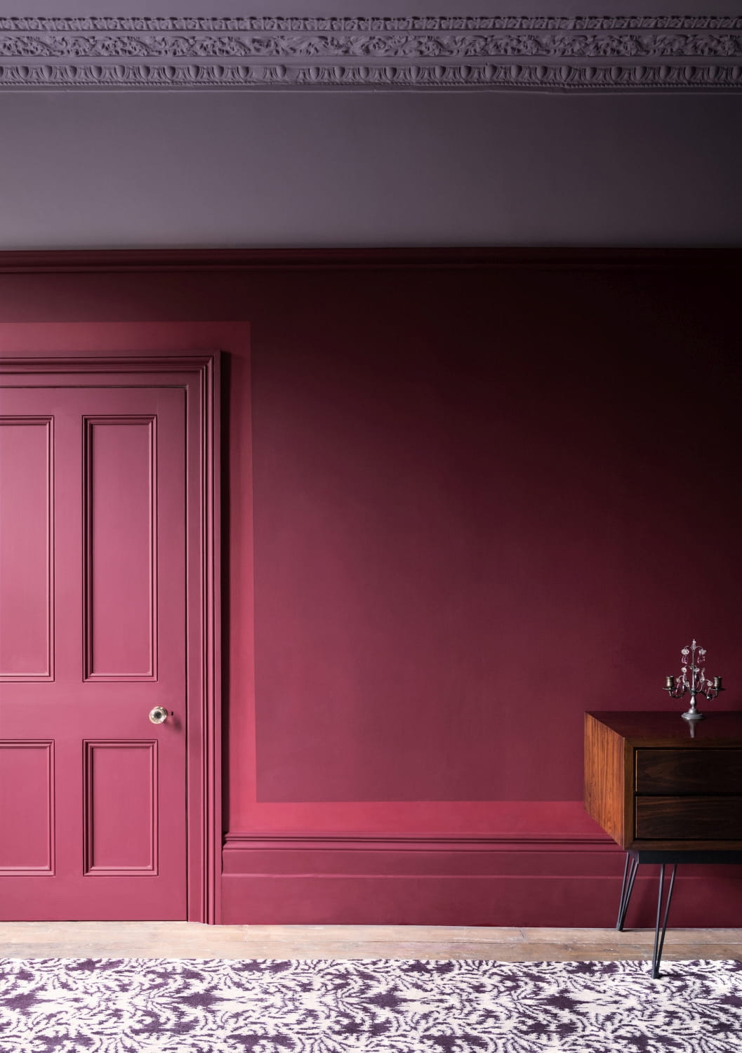 Paint-and-Paper-Library_Pure-Flat-Emulsion_Grenache_Geisha_Lady_Chars_Lilac_Highlight