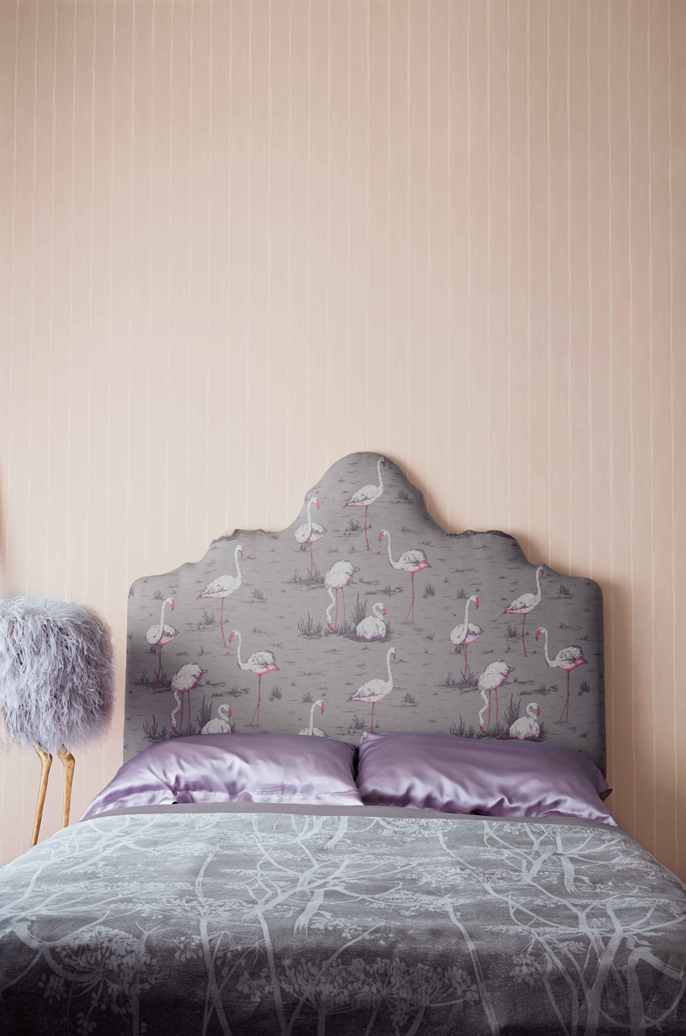 Stoff Flamingos Linen Union - White & Fuchsia on Taupe