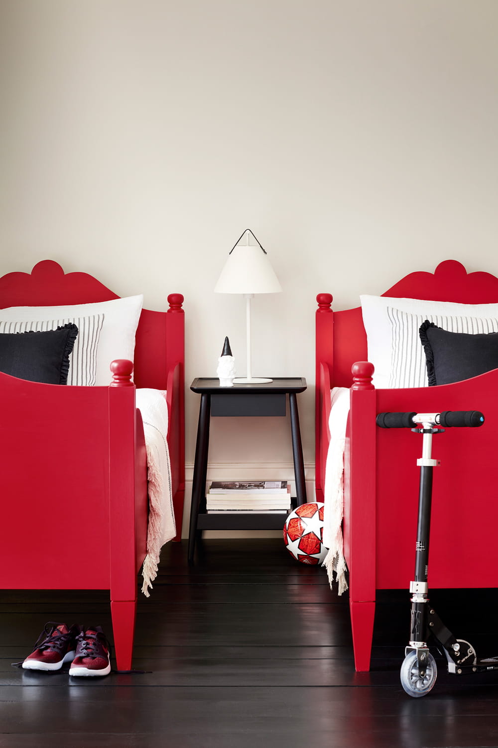 Intelligent Eggshell - Cape Red 279 - 1l