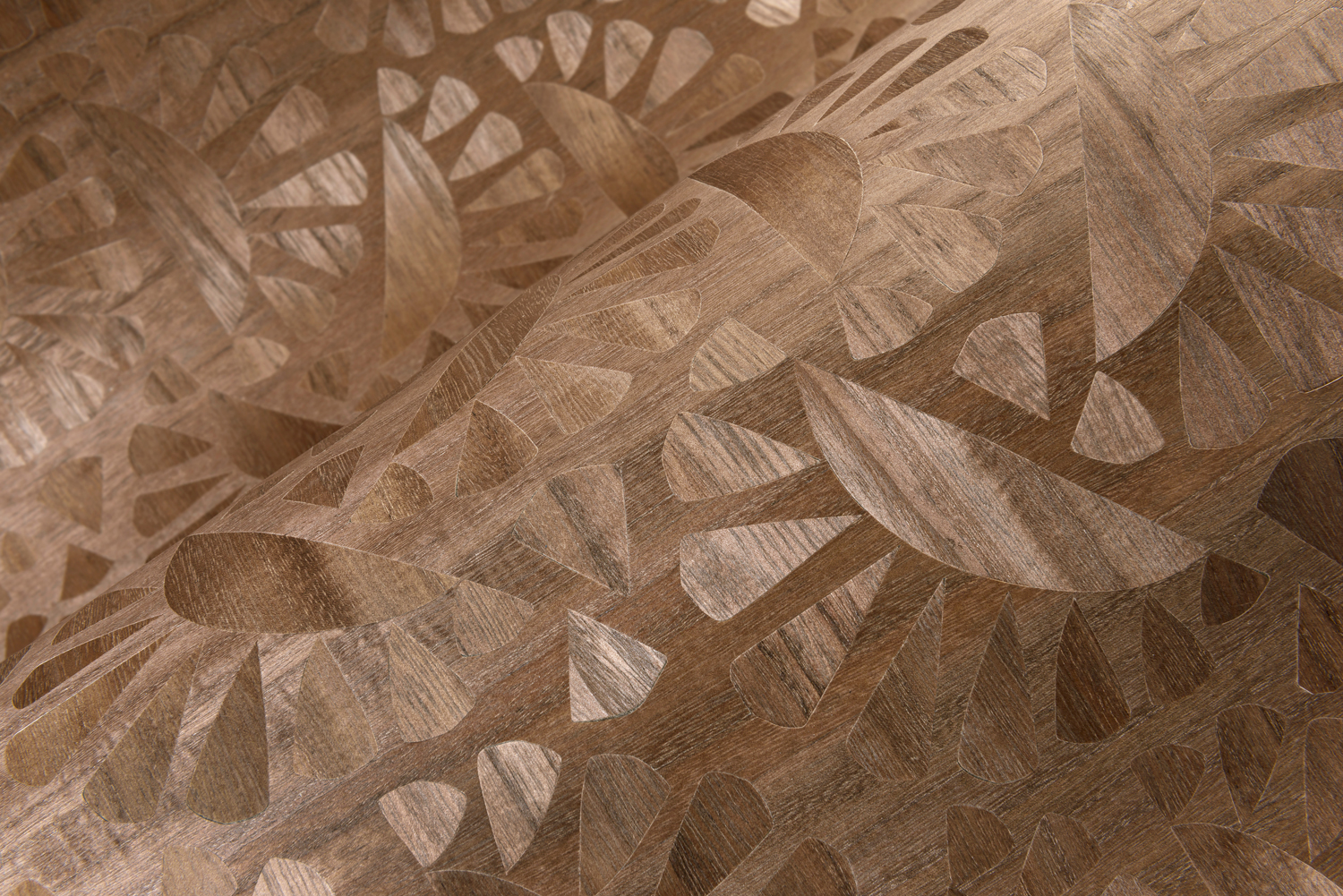 Tapete Woodblock Beetle Flora - Walnut