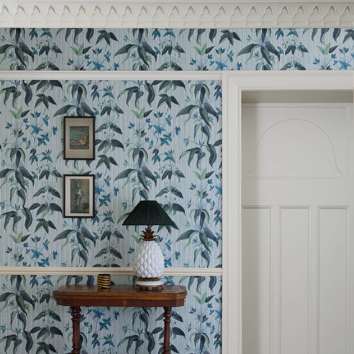 Carta da parati Urtica - Myrtle Stripe