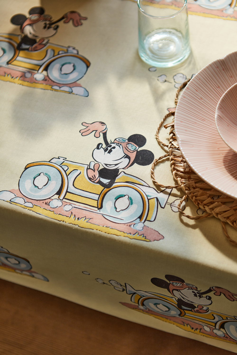 Stoff Minnie on the Move - Sherbet