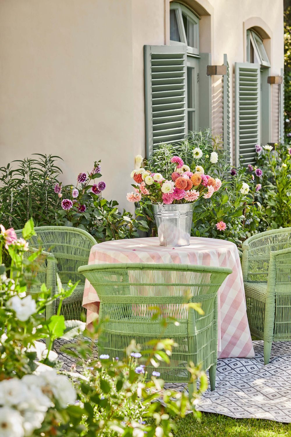 Garden 86