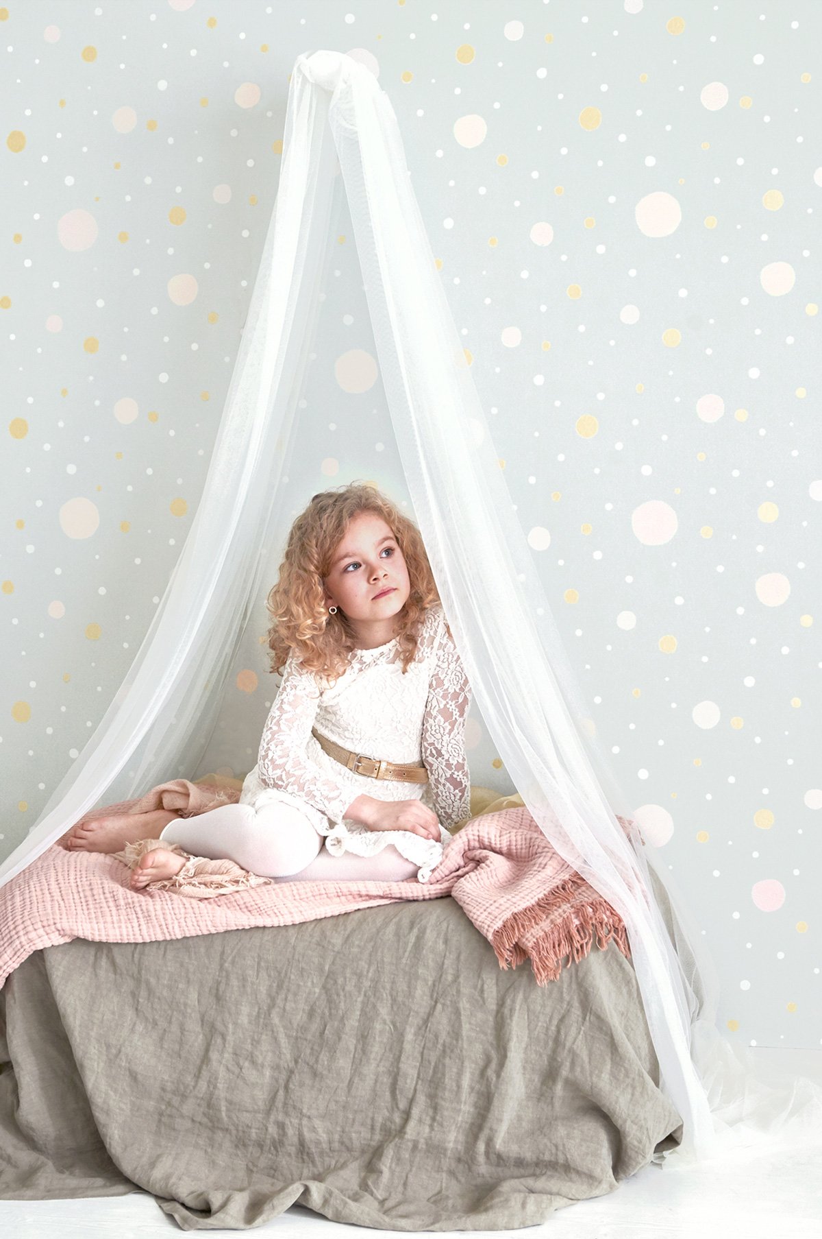 Tapete Confetti - Soft Grey/ Light Pink/ Gold/ Cream White