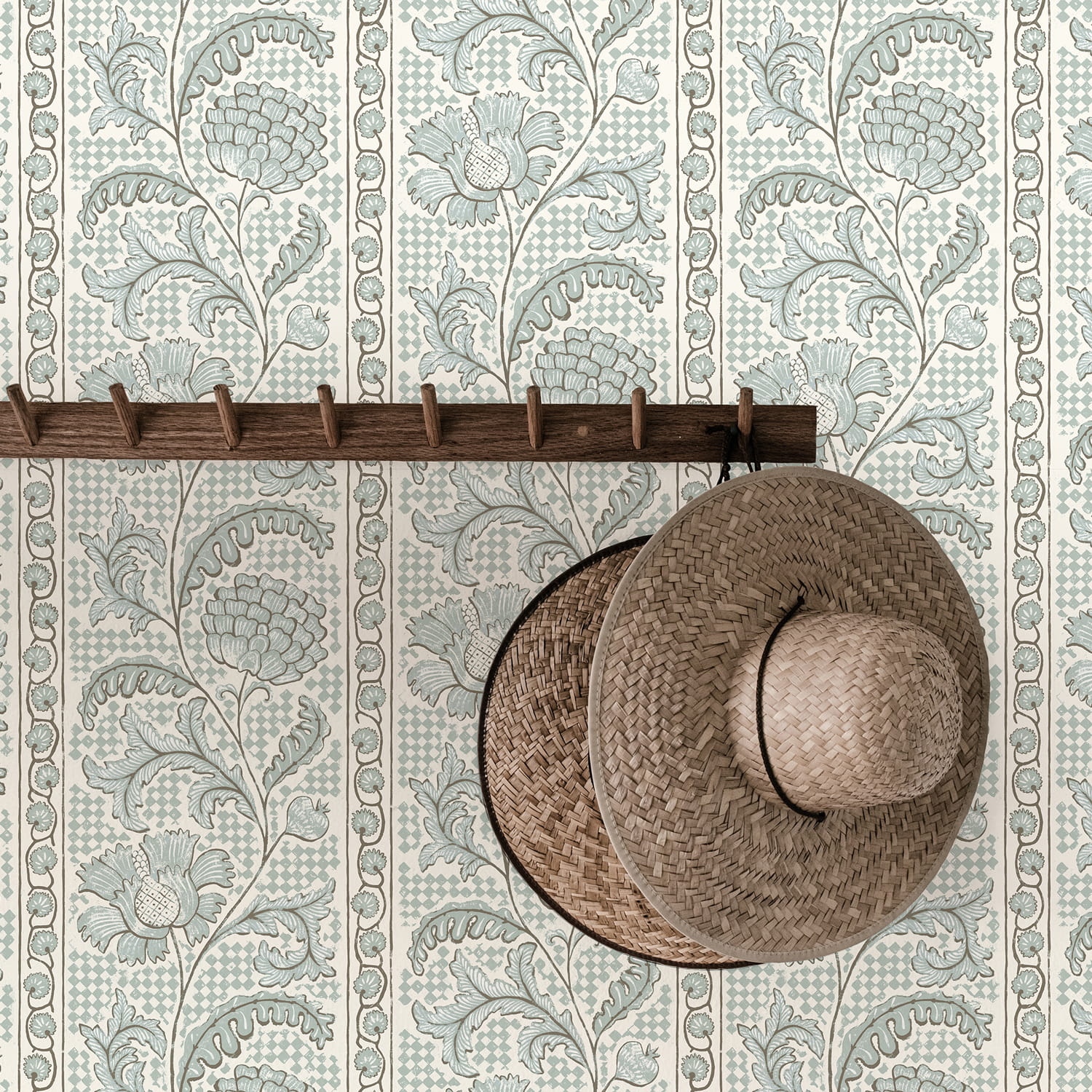 Tapete Floral Check - Barton Blue and Cotswold White
