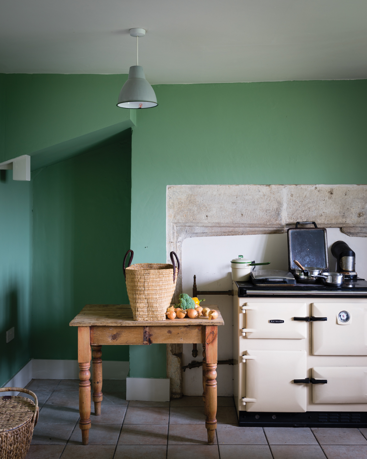 Breakfast Room Green 81