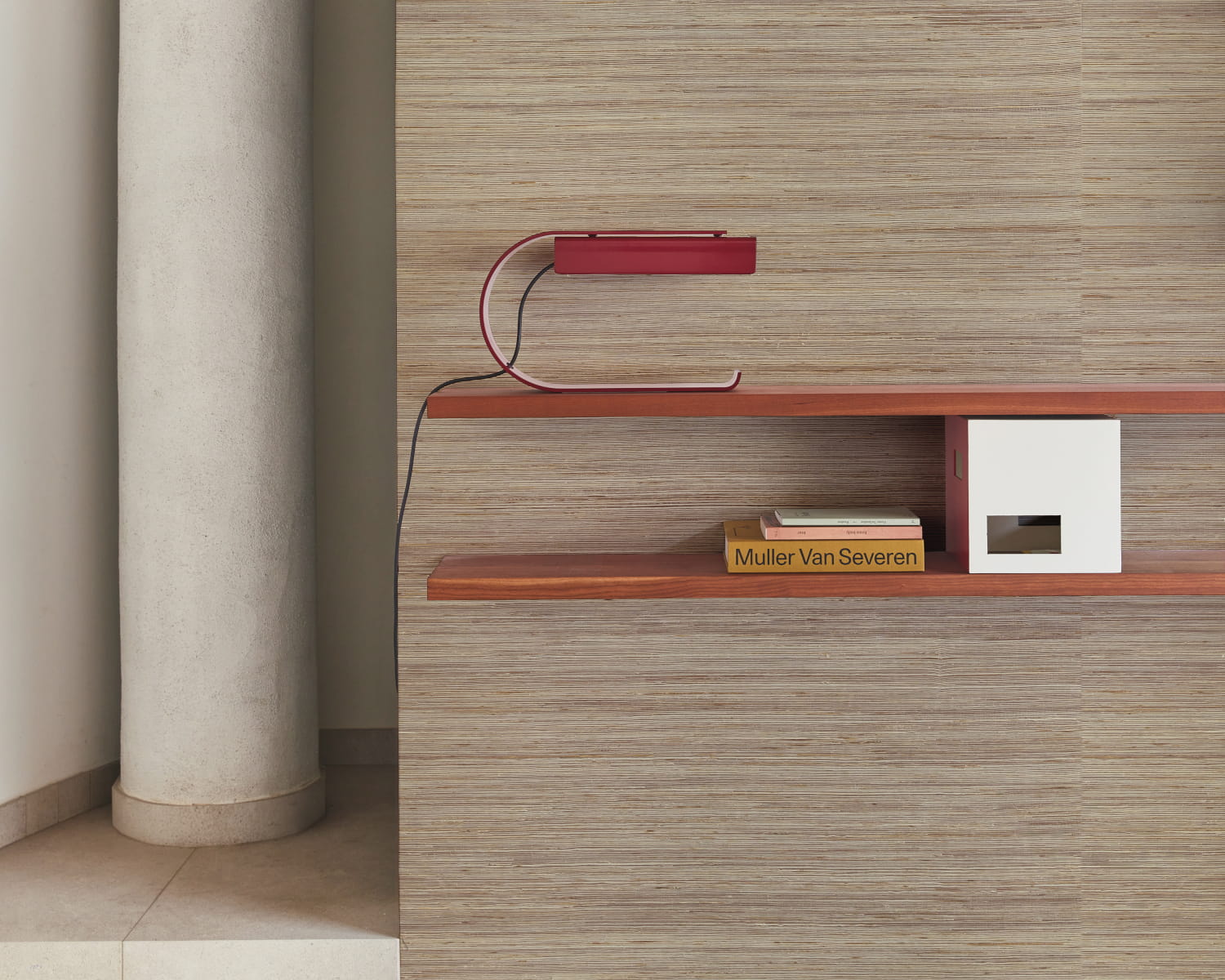 Tapete Confident - Red Brown