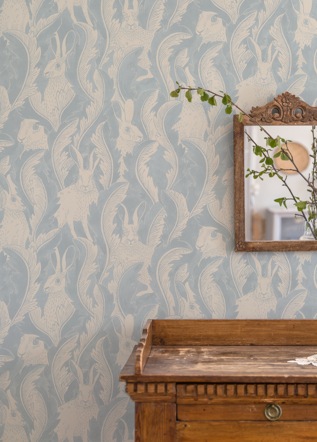 Tapete Hares in Hiding - Smokey blue