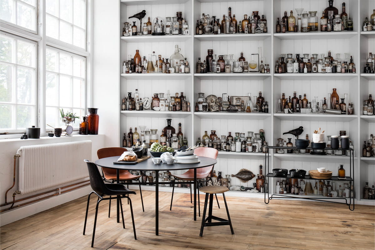 Wandbild Cabinet of Curios - Raw