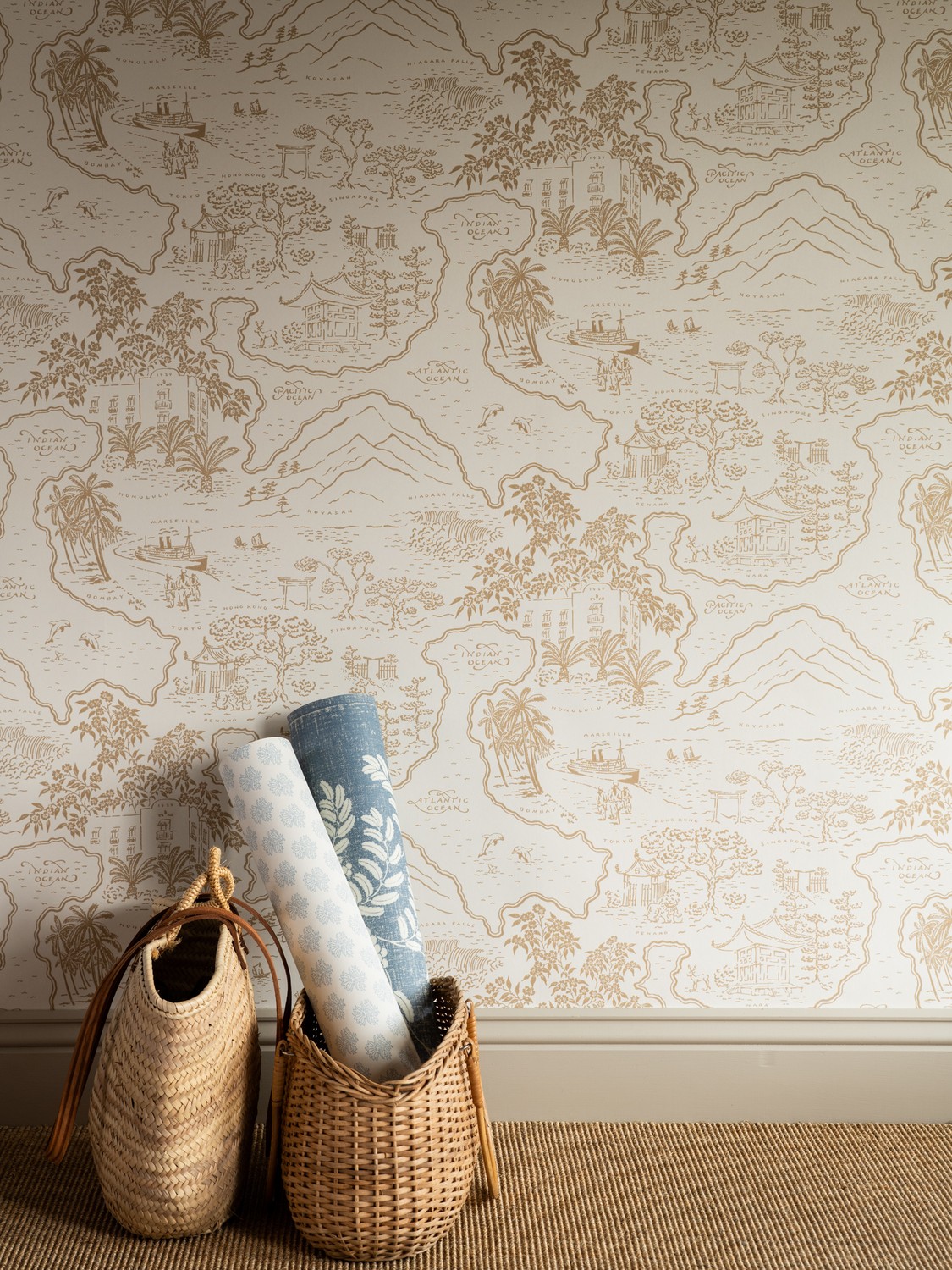 Wallpaper Voyage 1929 - Cinnamon