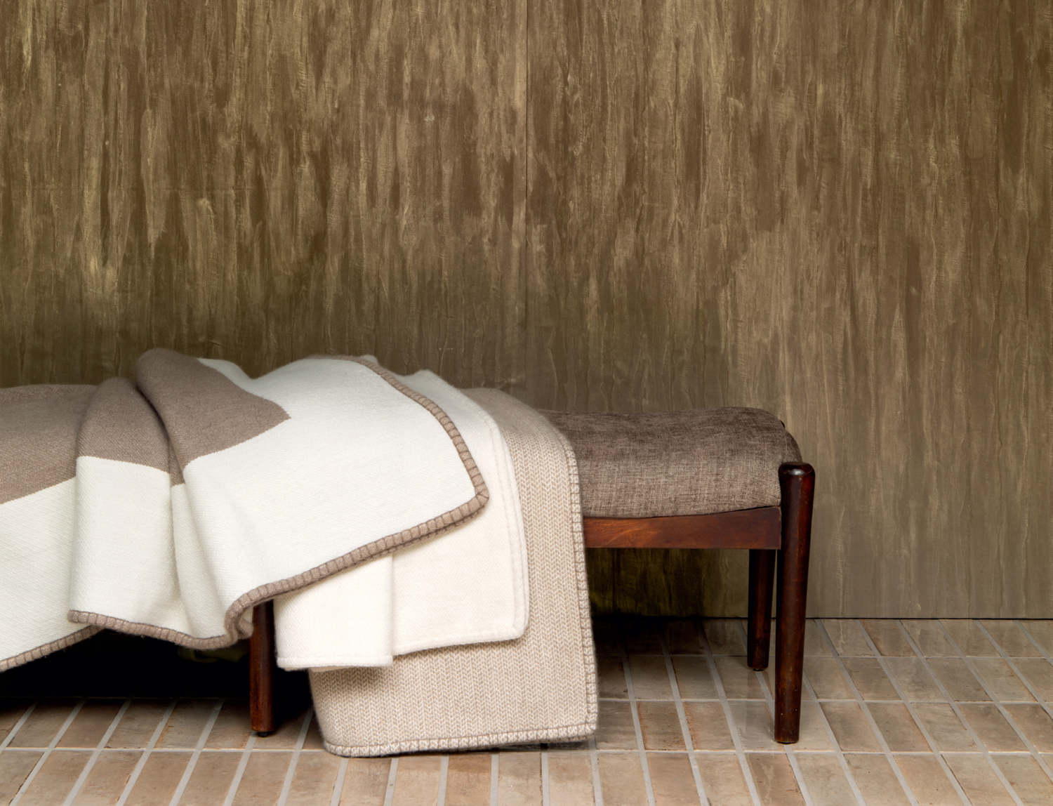 Tapete Gesso Onde - Ambre