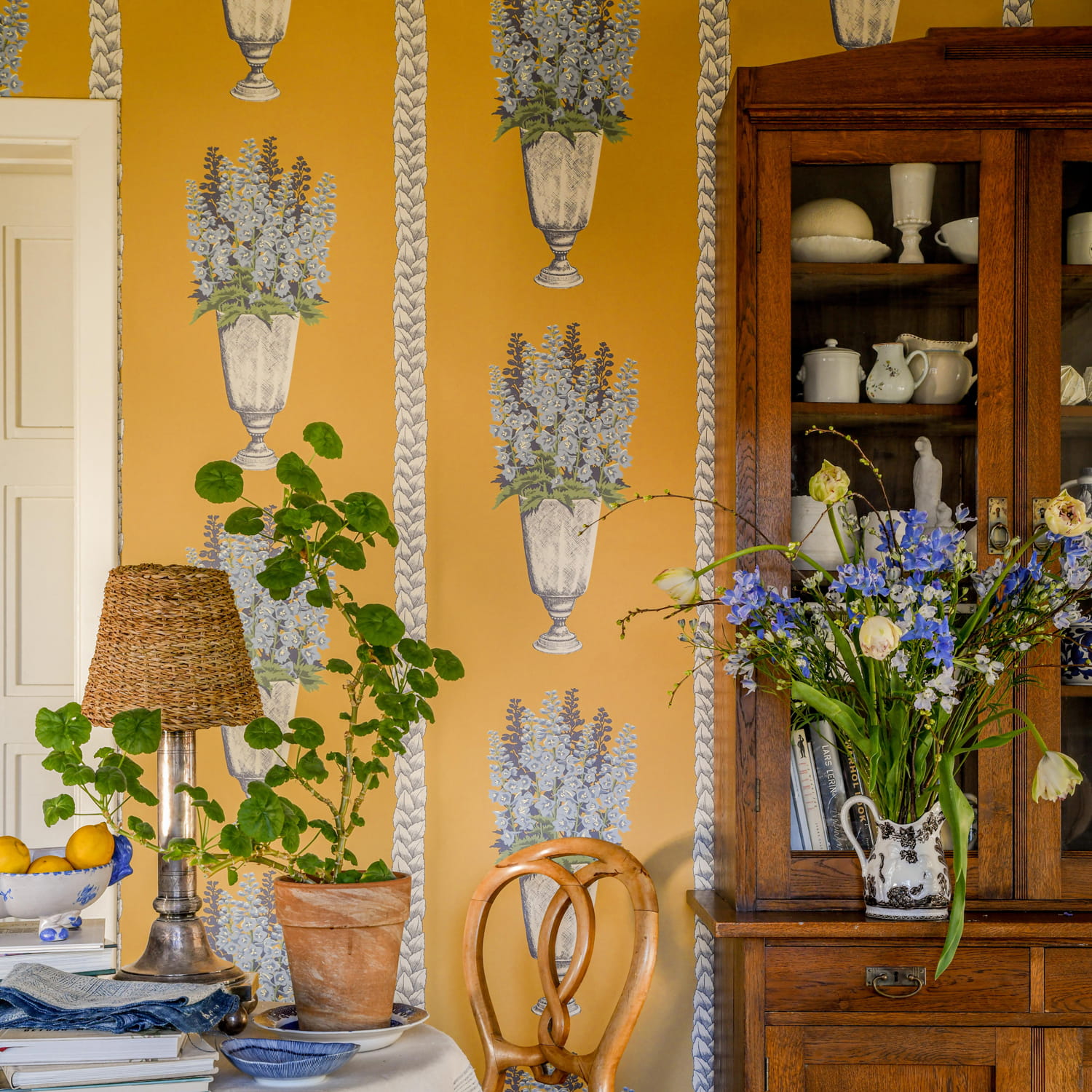 Tapete Delphinium - Mustard