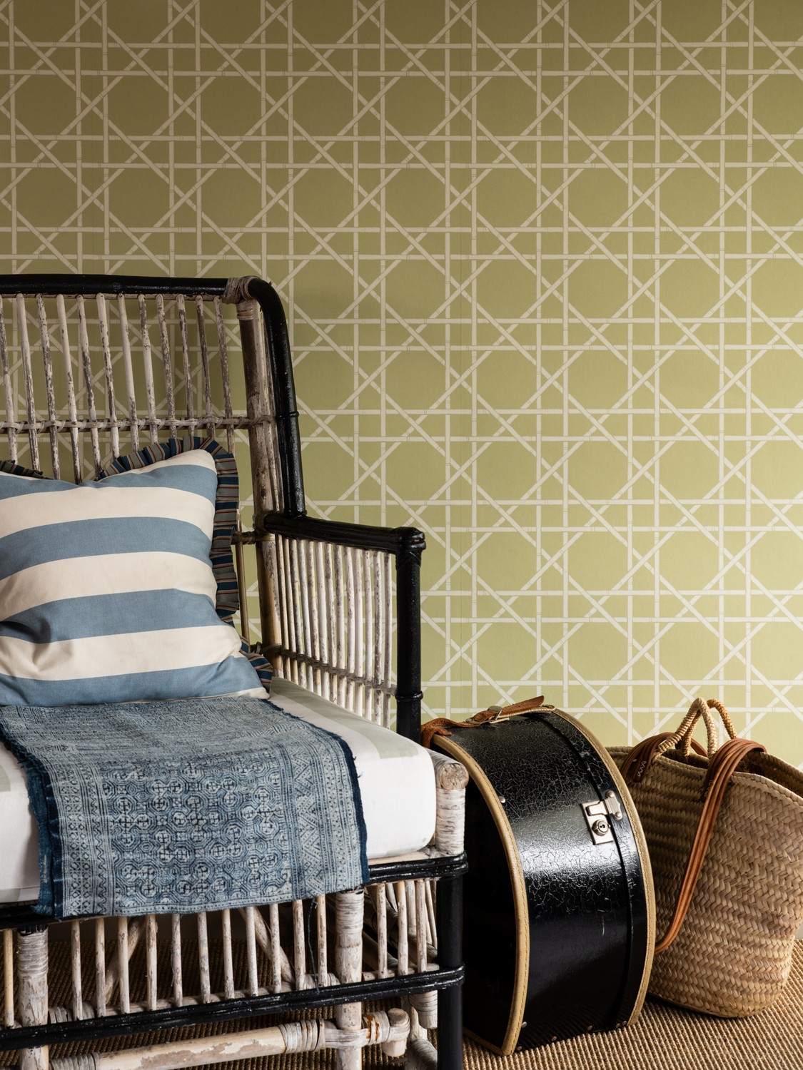 Wallpaper Trellis - Dusty Lemon