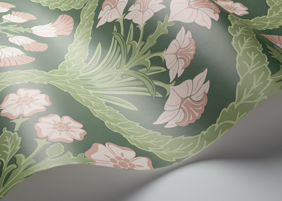 Tapete Floral Kingdom - Ballet Slipper & Leaf Green on Forest