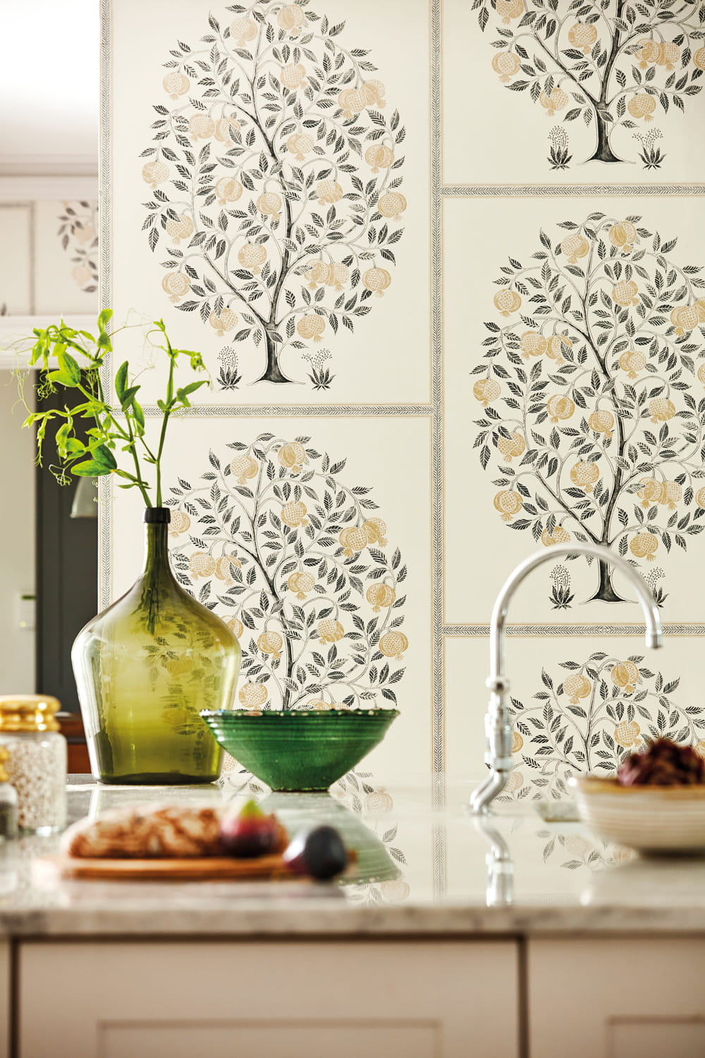 Tapete Anaar Tree - Charcoal/ Gold