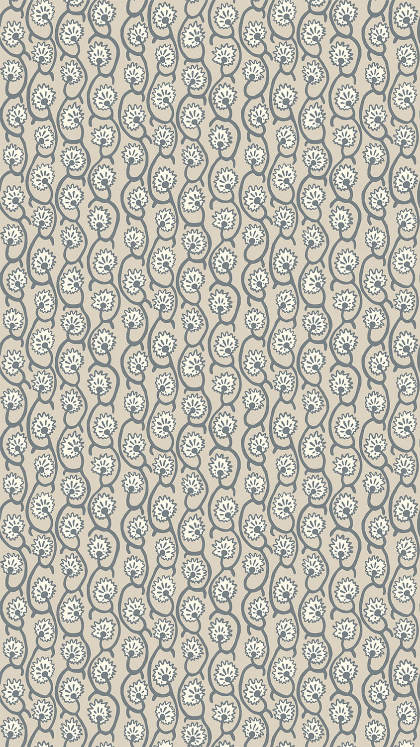 Tapete Geranium Stripe - Bude Blue/ Clarke White/ Edge Sand