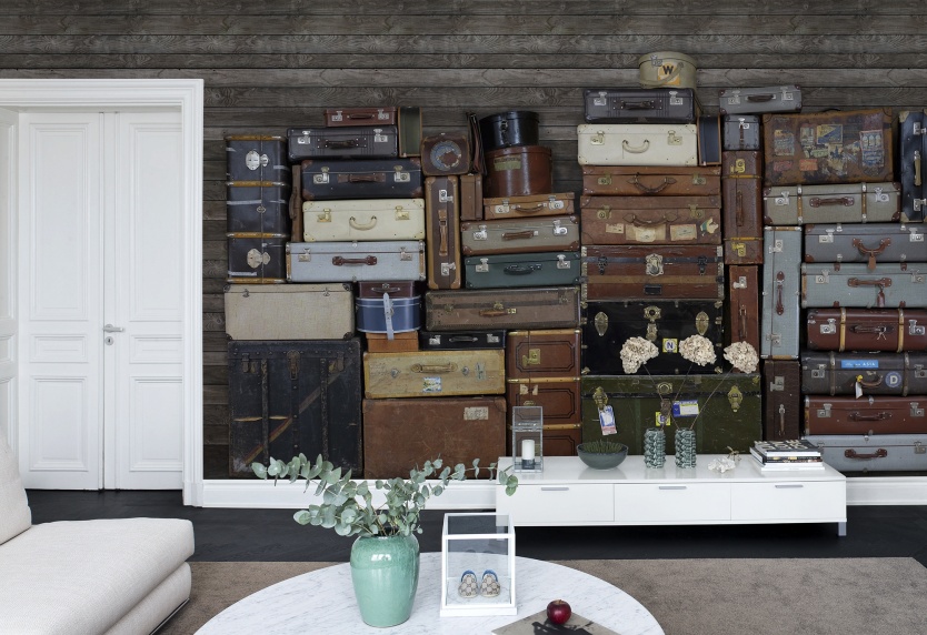 Wandbild Stacked Suitcases - Large Heap