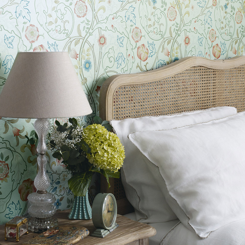 Wallpaper Mary Isobel - Silk Blue/ Pink