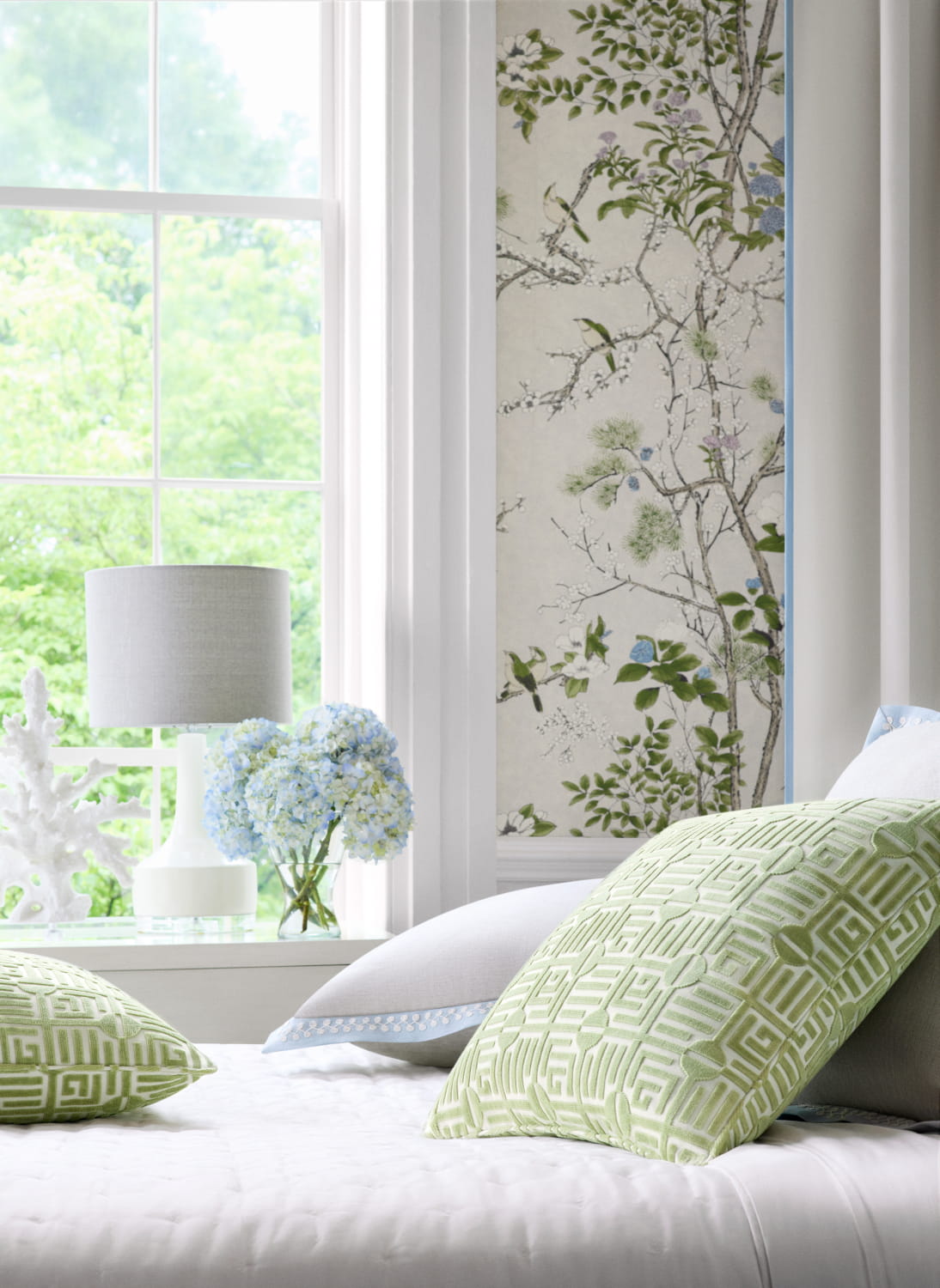 Wallpaper Katsura - Cream and Lavender