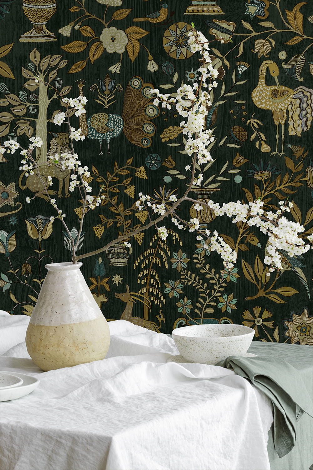Papier peint Fable Garden - Olive and Black
