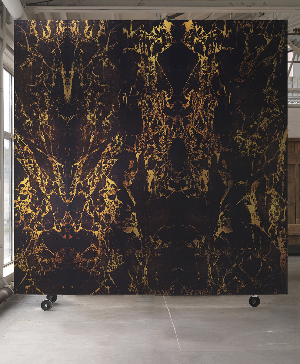 Carta da parati NLXL Black Metallic Marble - Original