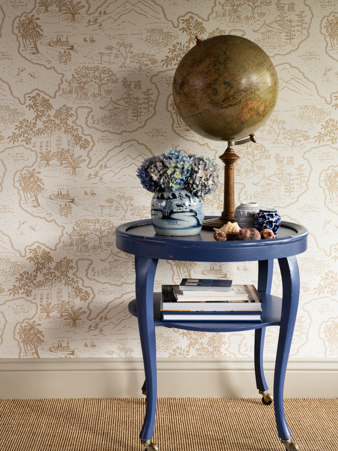 Wallpaper Voyage 1929 - Cinnamon