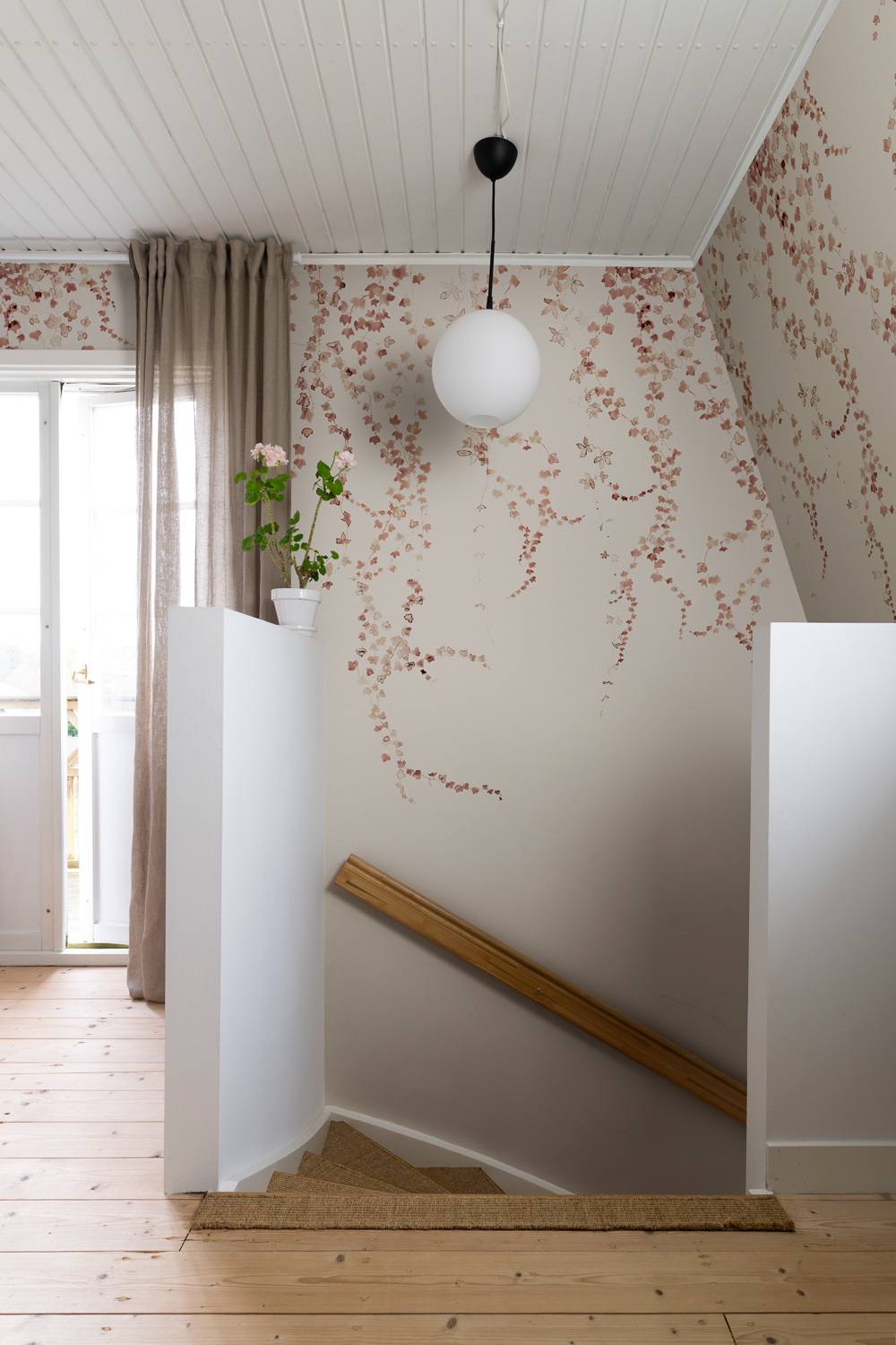 Wandbild Aralia - Burgundy