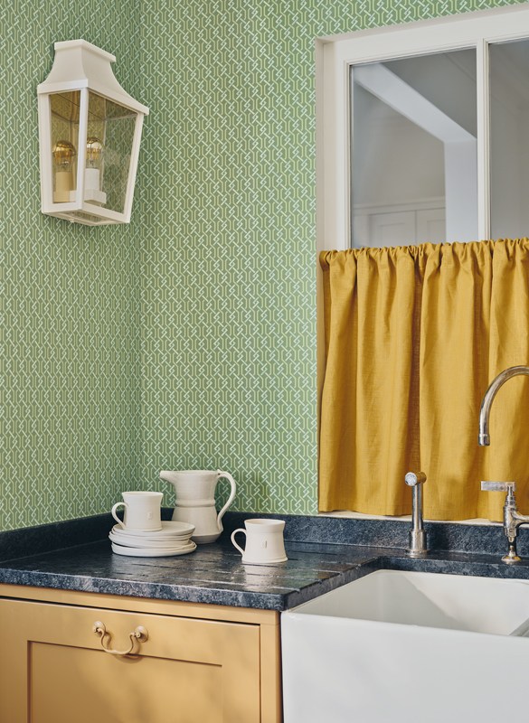 Wallpaper Fretwork