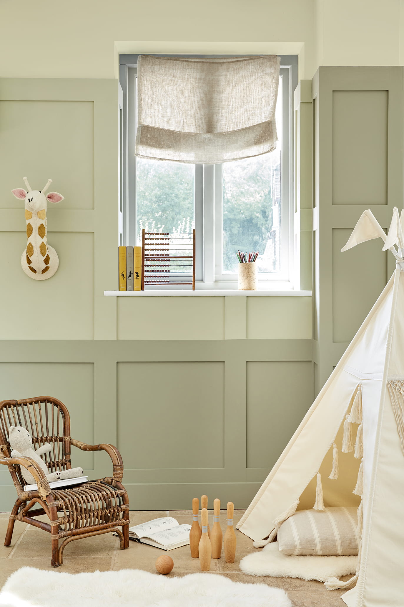 Intelligent Matt Emulsion - Green Stone - Pale 268 - 1l