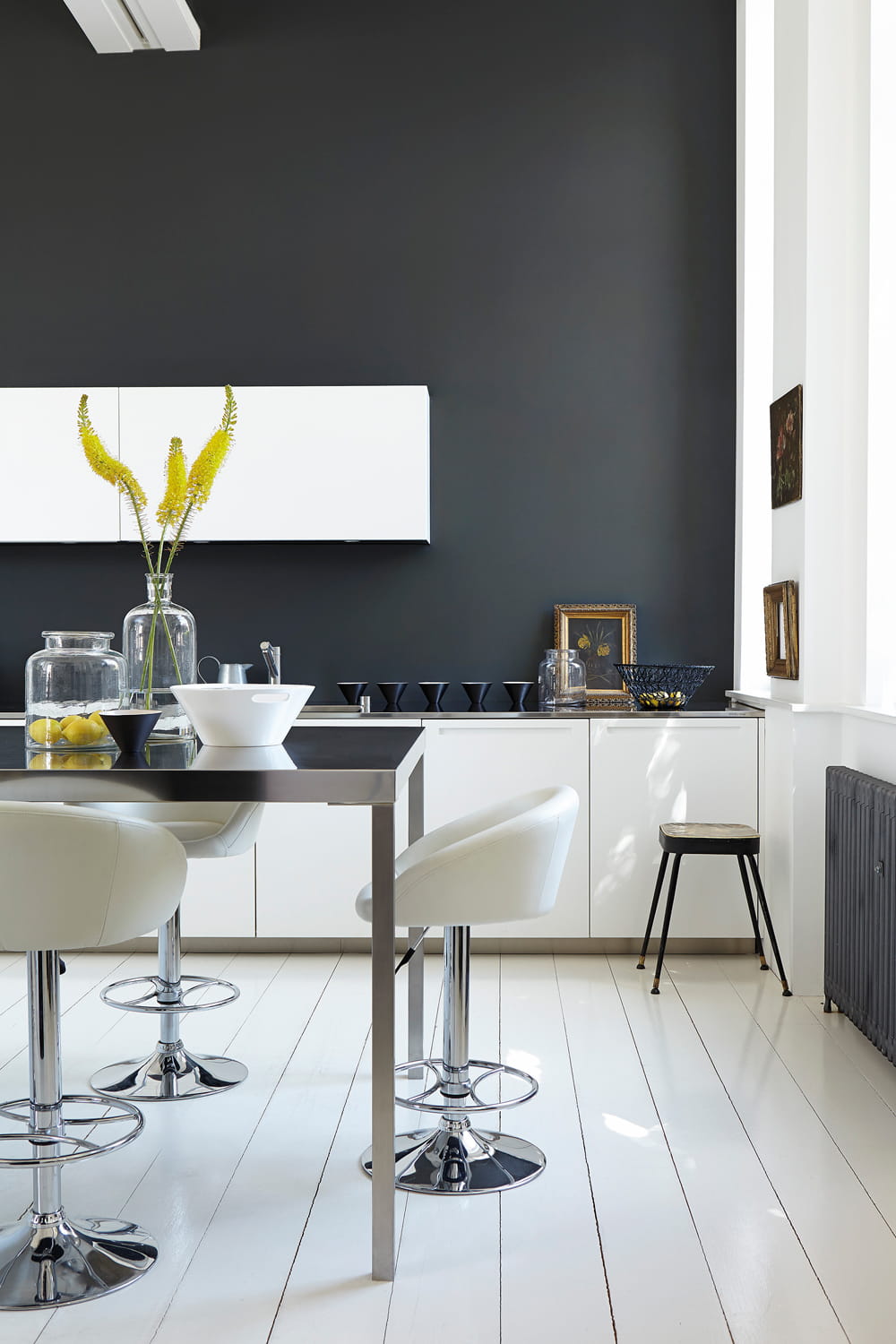 Lamp Black 228