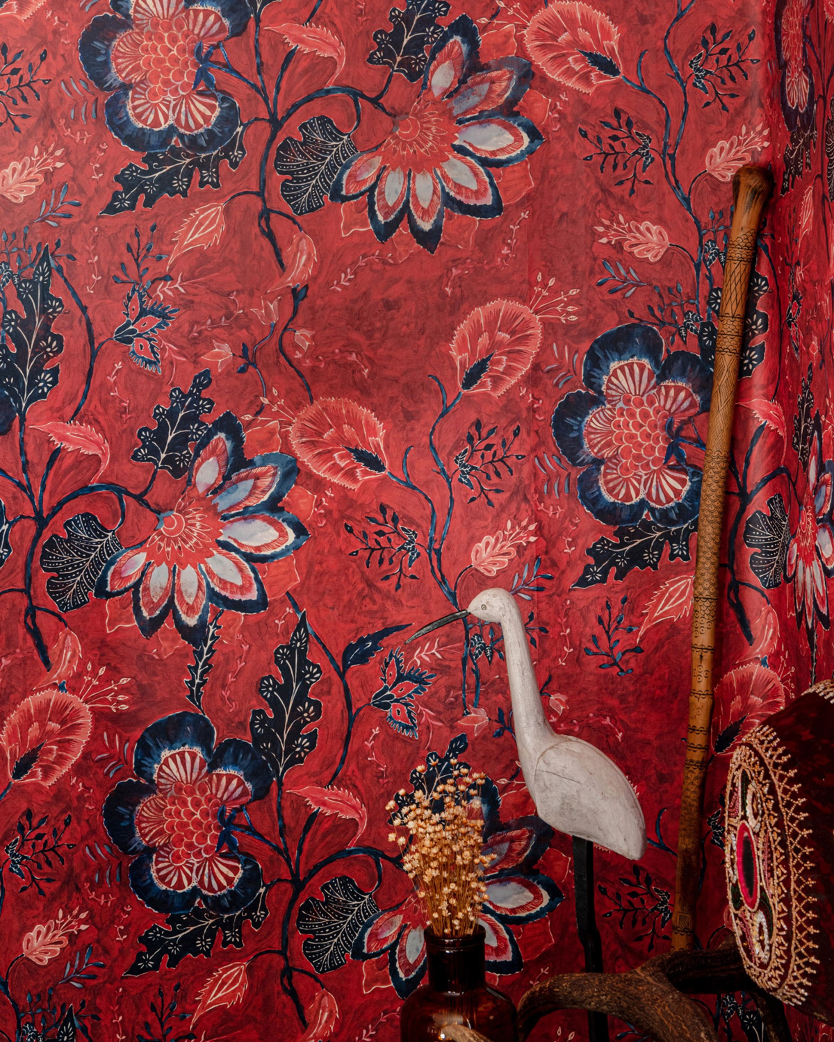 Tapete Saxon Tapestry - Red/ Blue/ Taupe