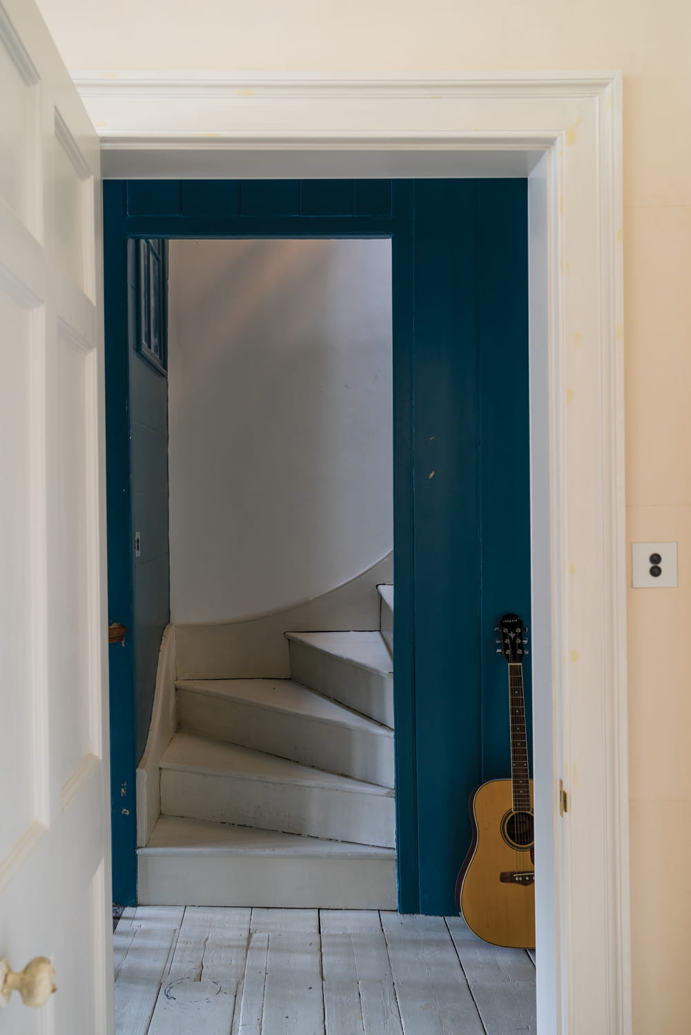 Hardwick White 5