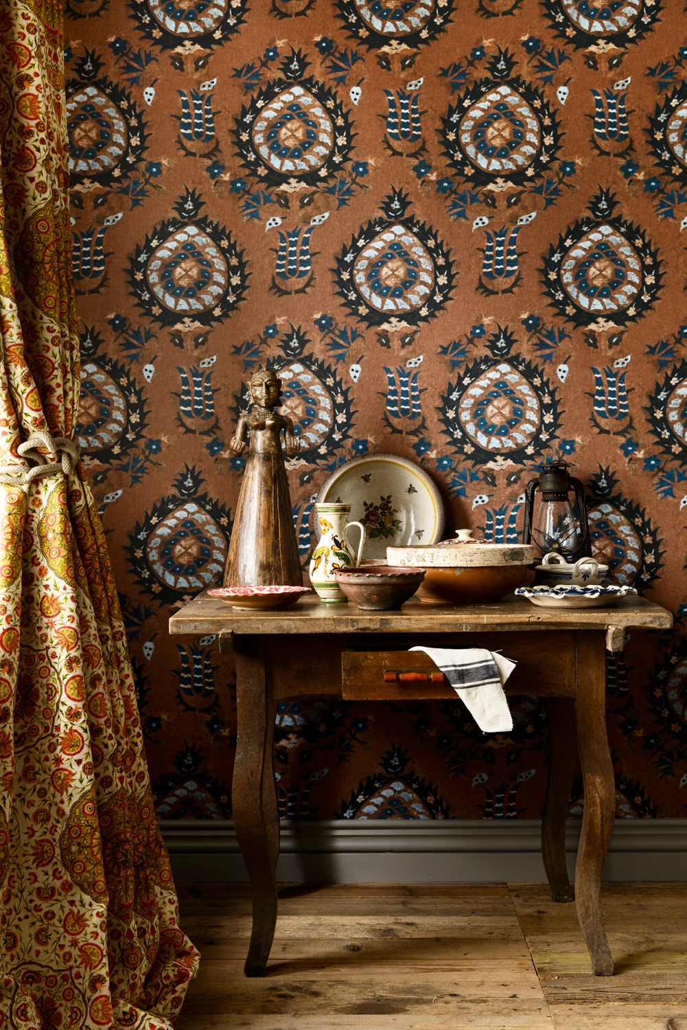 Tapete Flourish Sienna - Sienna/ Blue/ Black/ Brown